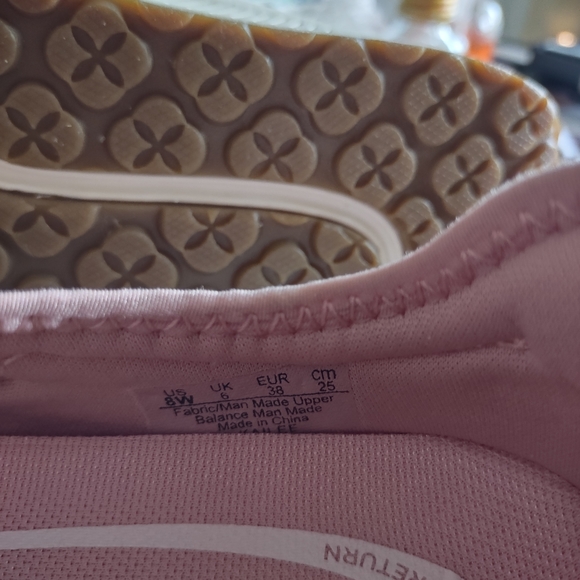 NWOT!! Ryka Walking Shoe - Picture 4 of 7